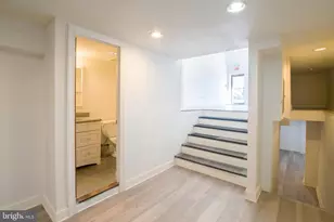 2504 S Broad St, Philadelphia, PA 19145 - Photo 9