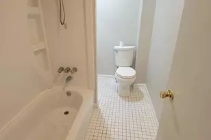 2643 Emerald St, Philadelphia, PA 19125 - Photo 15