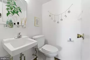 3854 Fairdale Rd, Philadelphia, PA 19154 - Photo 15