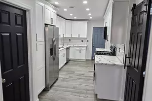 853 N 45th St, Philadelphia, PA 19104 - Photo 19