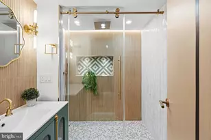 1410 S Bouvier St, Philadelphia, PA 19146 - Photo 21