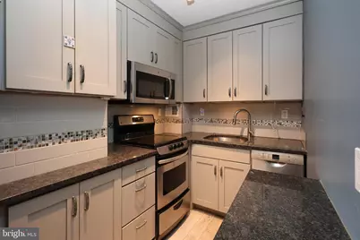 118 S 21st Street #1308, Philadelphia, PA 19103 - Photo 5