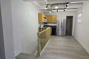 1009 W Susquehanna Ave, Philadelphia, PA 19122 - Photo 7