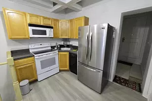 1009 W Susquehanna Ave, Philadelphia, PA 19122 - Photo 5