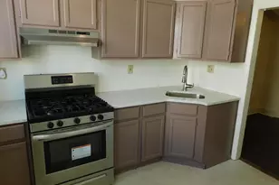 573 E Carver St, Philadelphia, PA 19120 - Photo 11