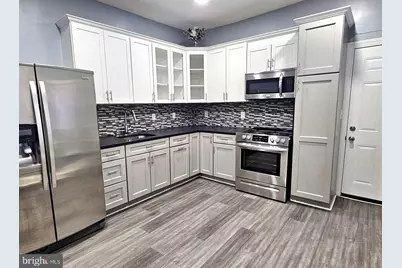 827 S 56th Street, Philadelphia, PA 19143 - Photo 9