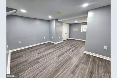 827 S 56th Street, Philadelphia, PA 19143 - Photo 15