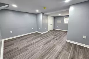 827 S 56th St, Philadelphia, PA 19143 - Photo 15