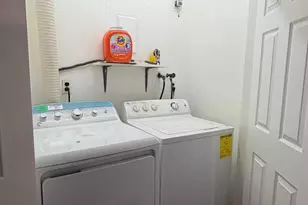 1008 Winter St, Philadelphia, PA 19107 - Photo 3