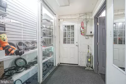 2005 E Sergeant Street, Philadelphia, PA 19125 - Photo 11