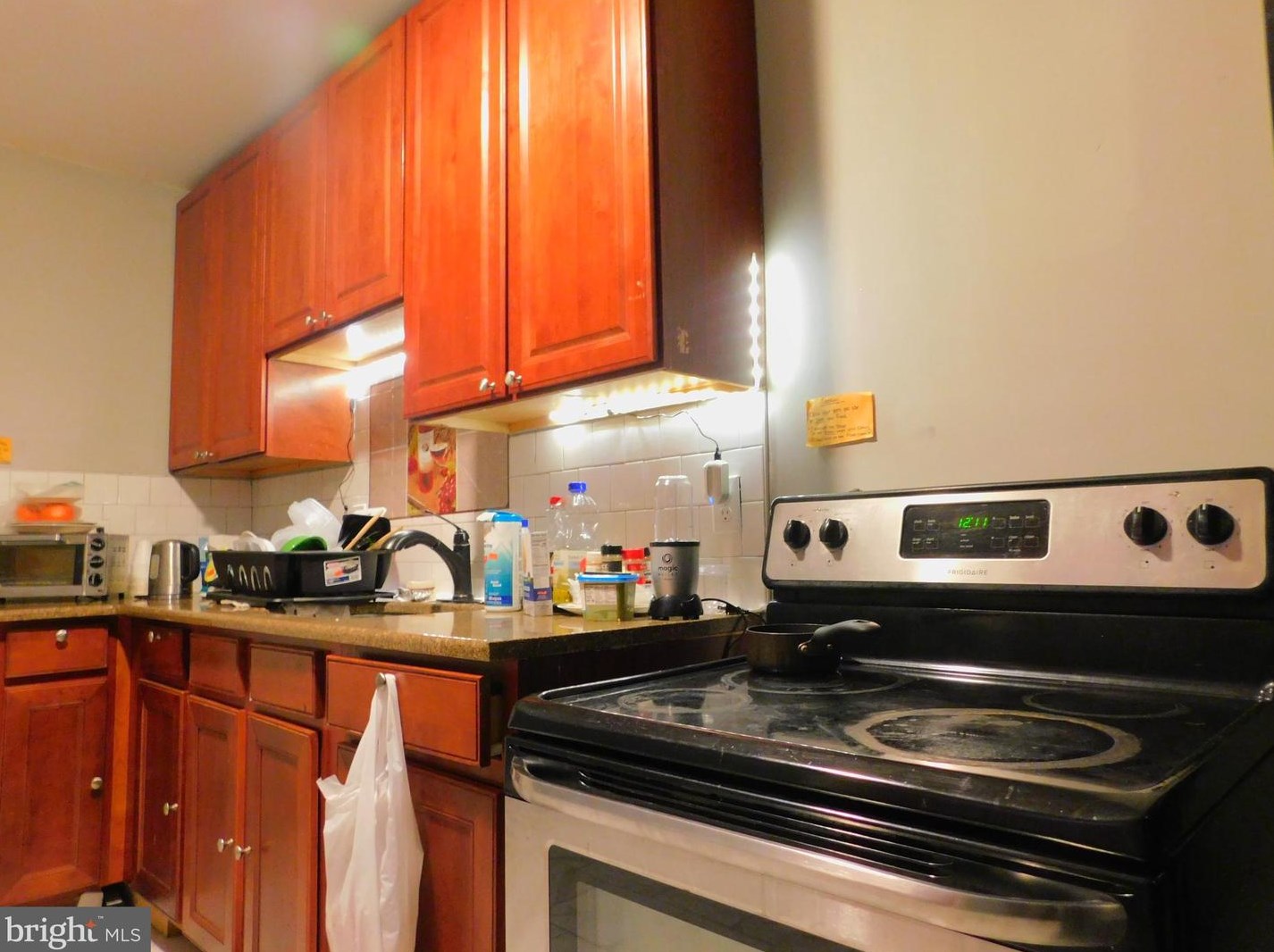 1636 Edgley St, Philadelphia PA  19121-1609 exterior