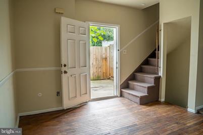 312 W Wildey Street - Photo 1