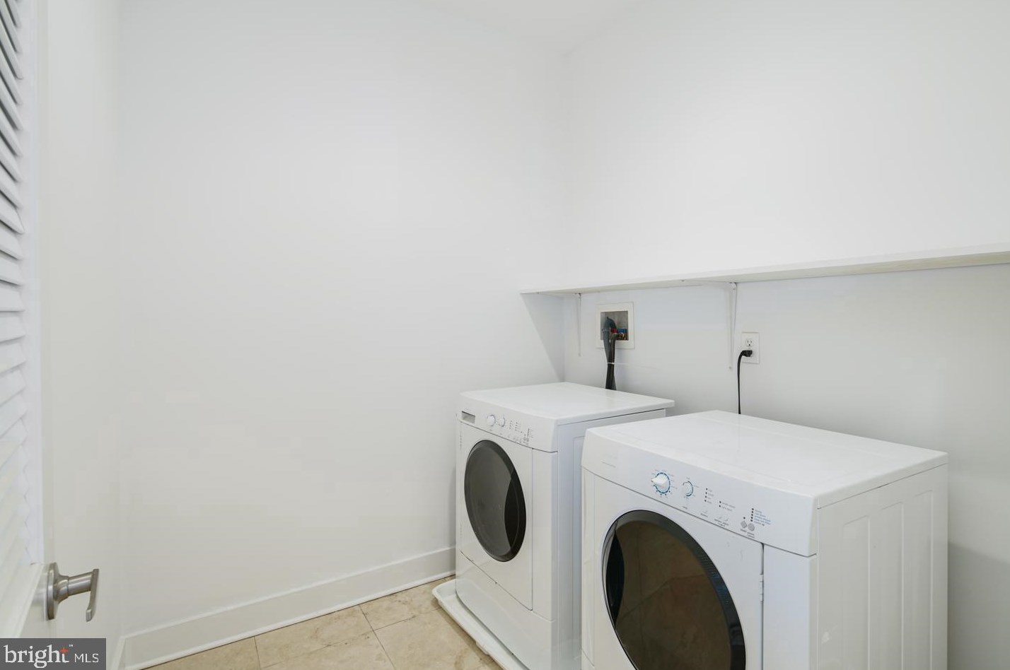 2028 Trenton Ave, Philadelphia PA 19125-2014 exterior