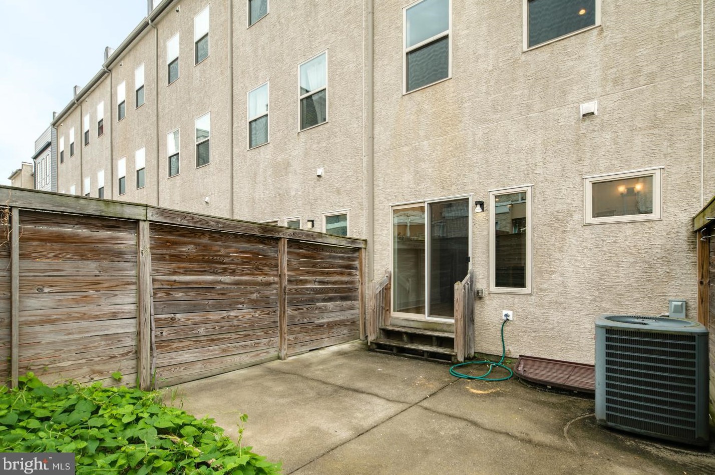 2028 Trenton Ave, Philadelphia PA 19125-2014 exterior