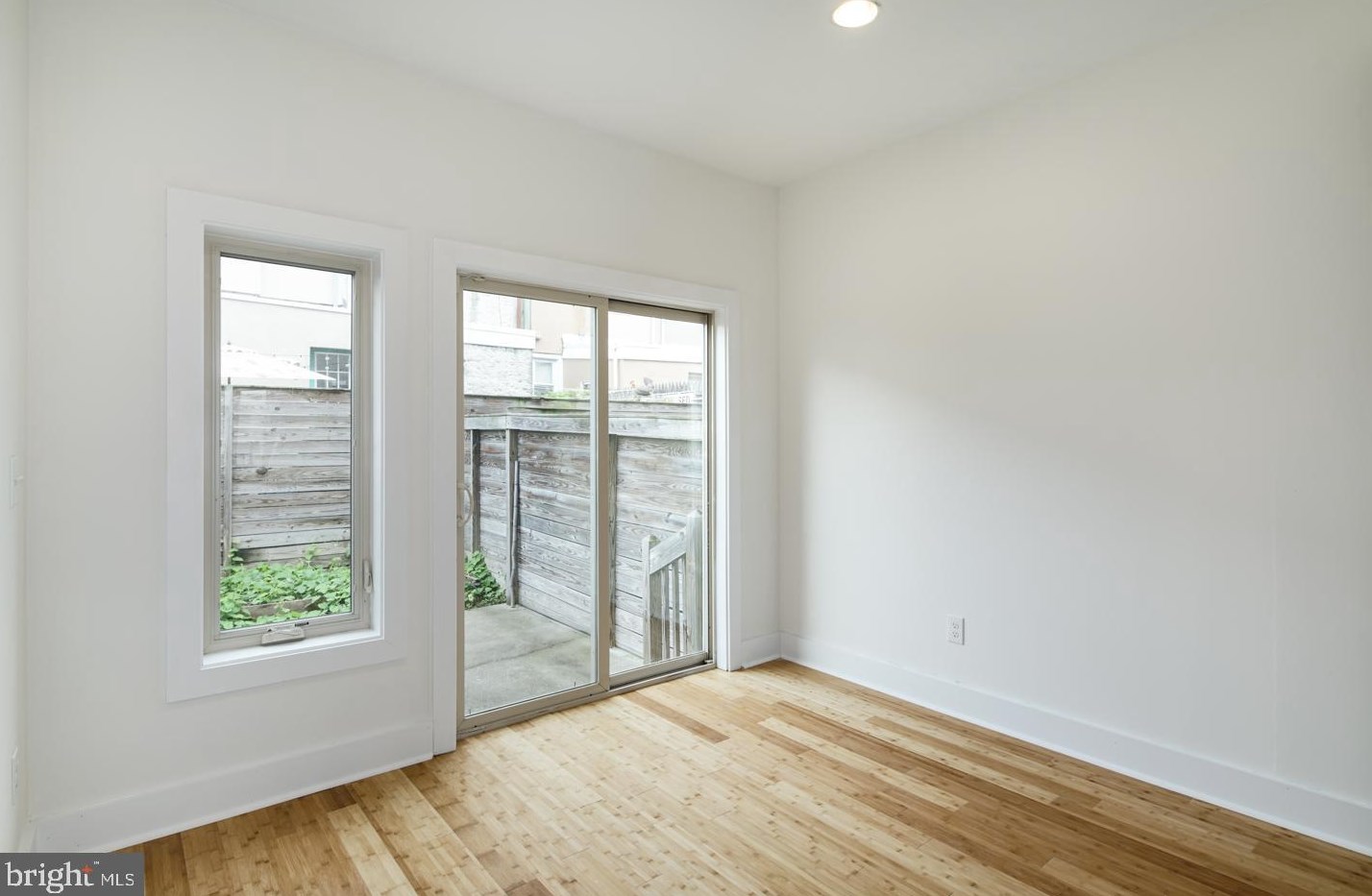 2028 Trenton Ave, Philadelphia PA 19125-2014 exterior