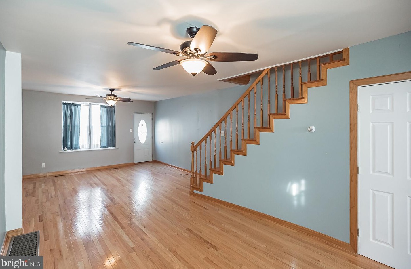 3251 Miller St, Philadelphia PA 19134-5226 exterior