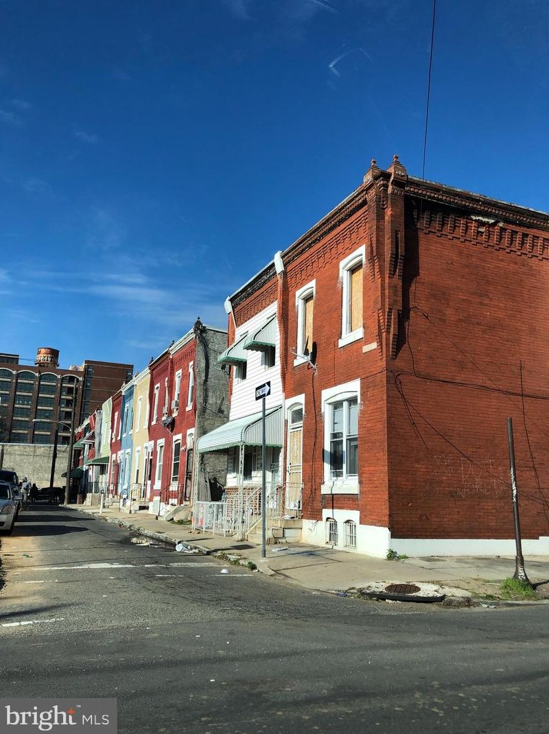 1307 Silver St, Philadelphia PA  19132-2718 exterior