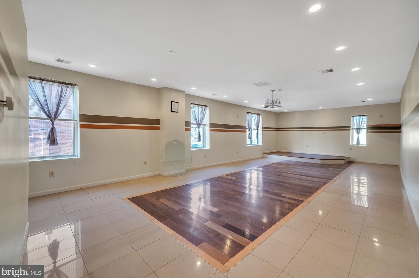 3528 Wharton St, Philadelphia PA 19146-3531 exterior