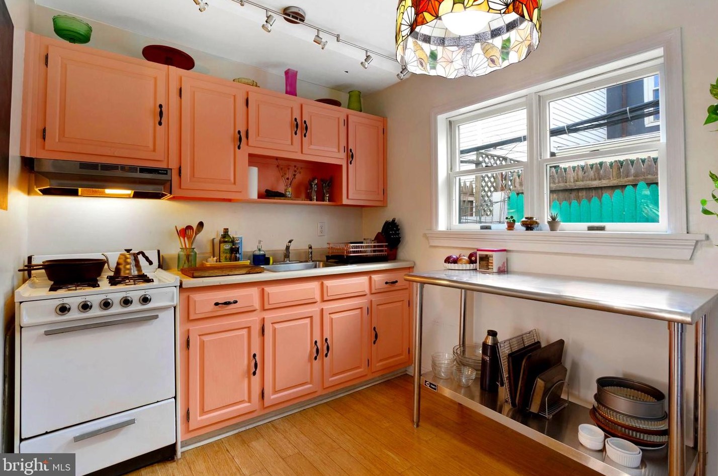 130 Fernon St, Philadelphia PA 19148-1217 exterior