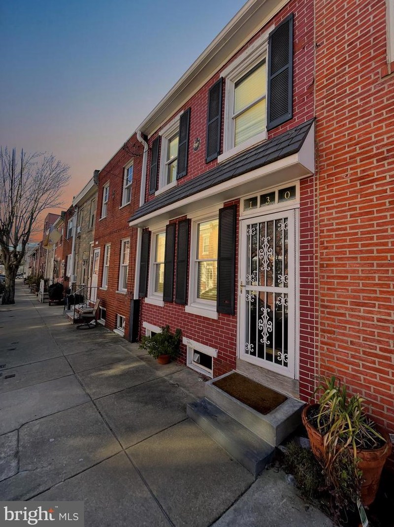 130 Fernon St, Philadelphia PA 19148-1217 exterior