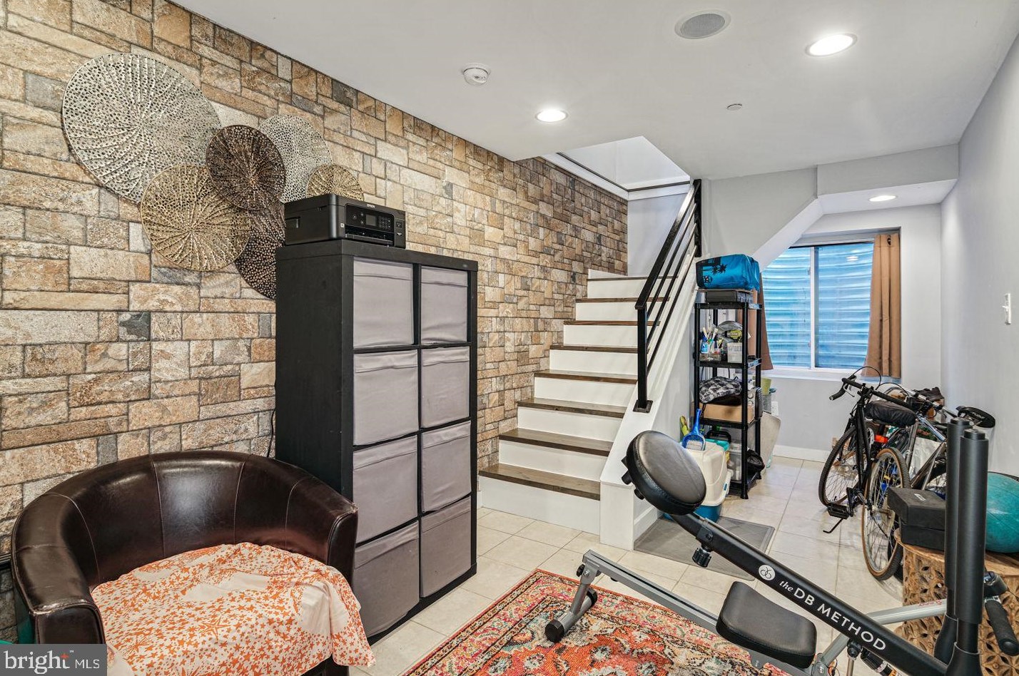 2109 Abigail St, Philadelphia PA 19125-1943 exterior