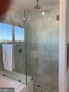 211 Roxborough Ave, Philadelphia PA 19128-5011 exterior