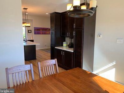 211 Roxborough Ave, Philadelphia PA 19128-5011 exterior