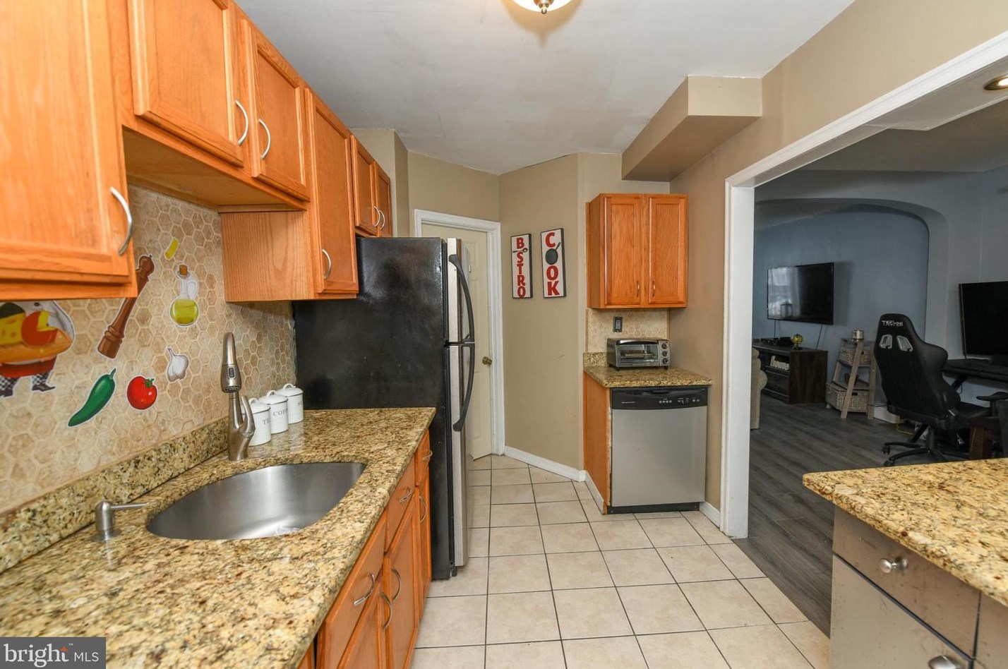 3414 Meridian St, Philadelphia PA 19136-3529 exterior