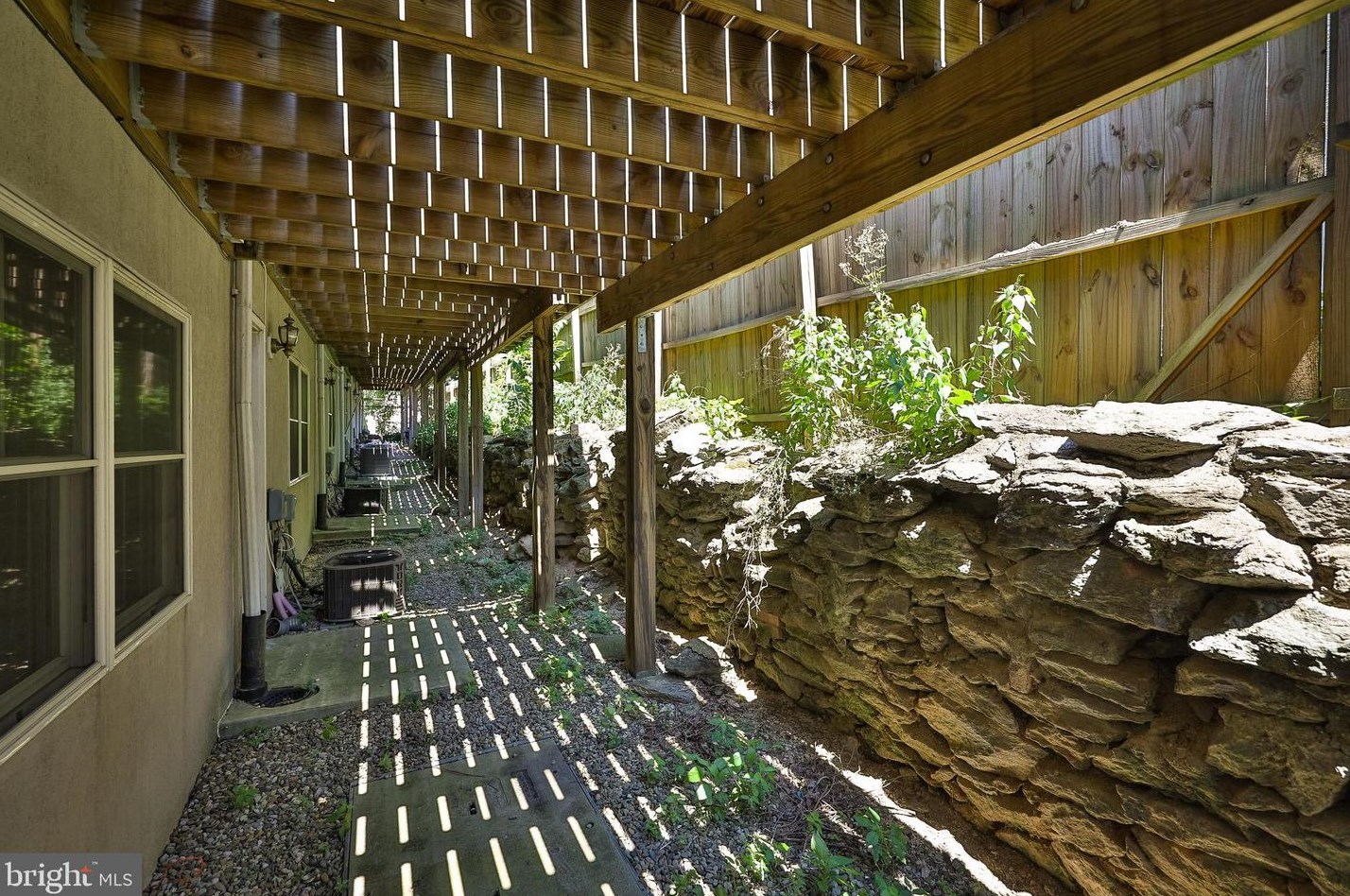 406 Leverington Ave, Philadelphia PA  19128-3308 exterior