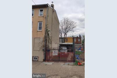2117 N 5th Street, Philadelphia, PA 19122 - Photo 1