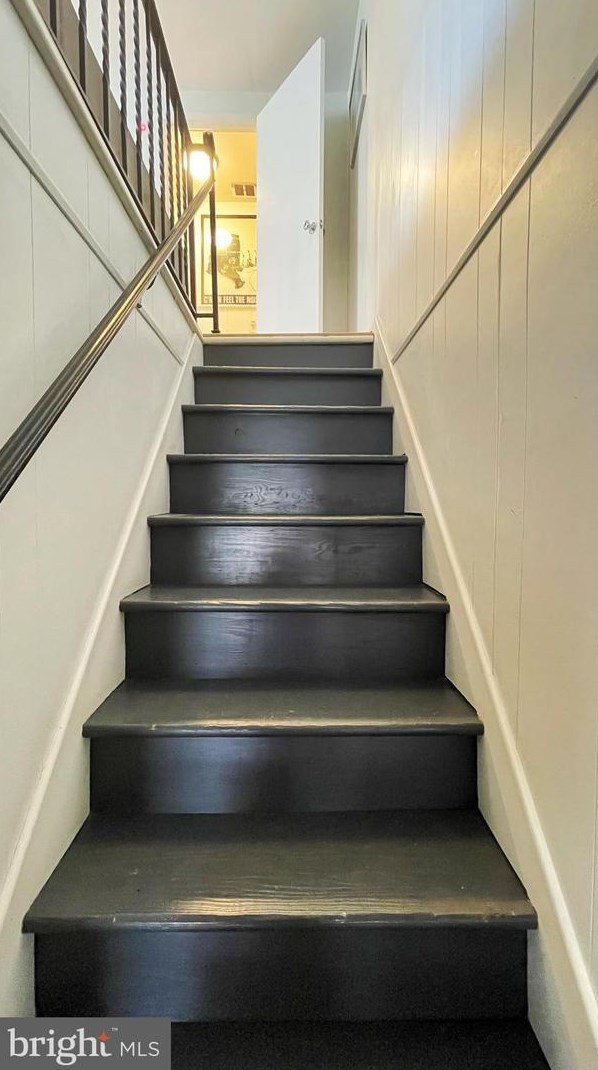 1238 Leopard St, Philadelphia PA  19125-3912 exterior