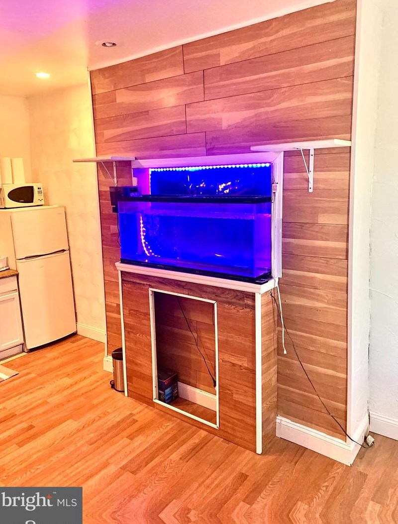 6022 Allman St, Philadelphia PA 19142-1923 exterior