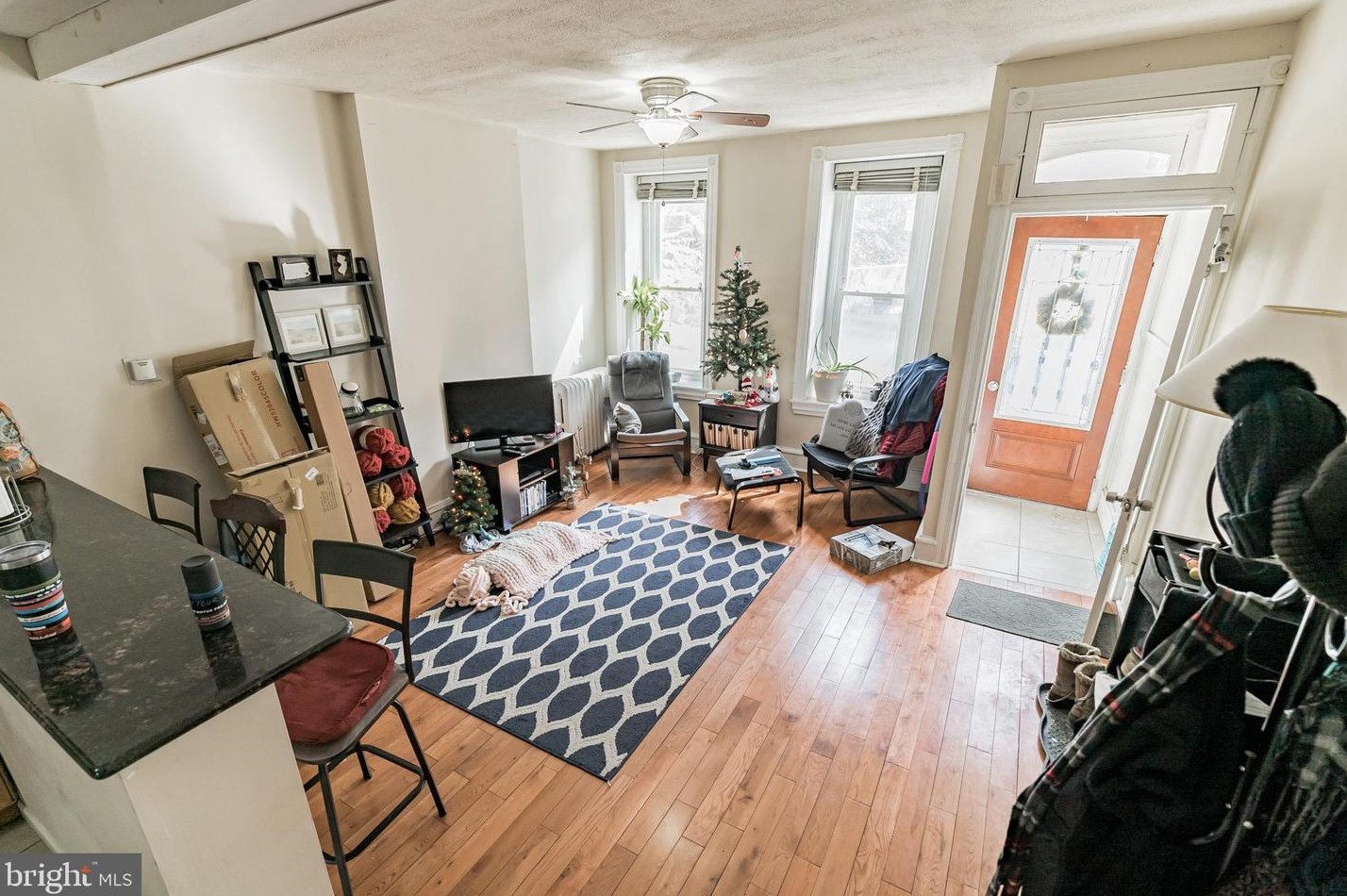 326 Carson St, Philadelphia PA 19127-1328 exterior