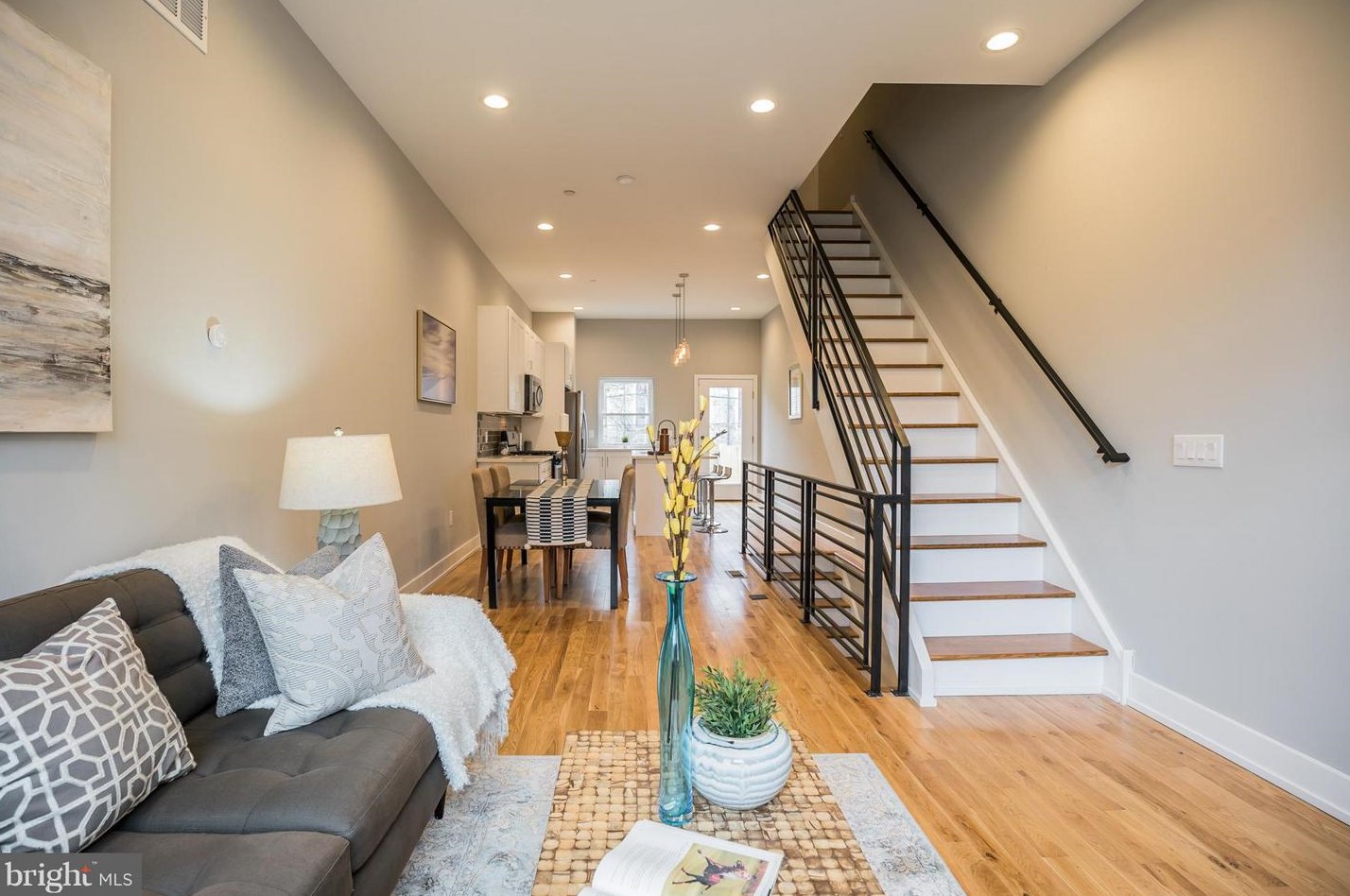 1406 Marston St, Philadelphia PA  19146-3733 exterior