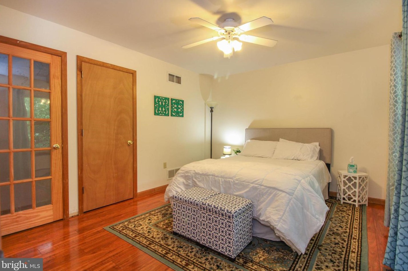 4219 Winchester Way, Bushkill PA  18324-6919 exterior