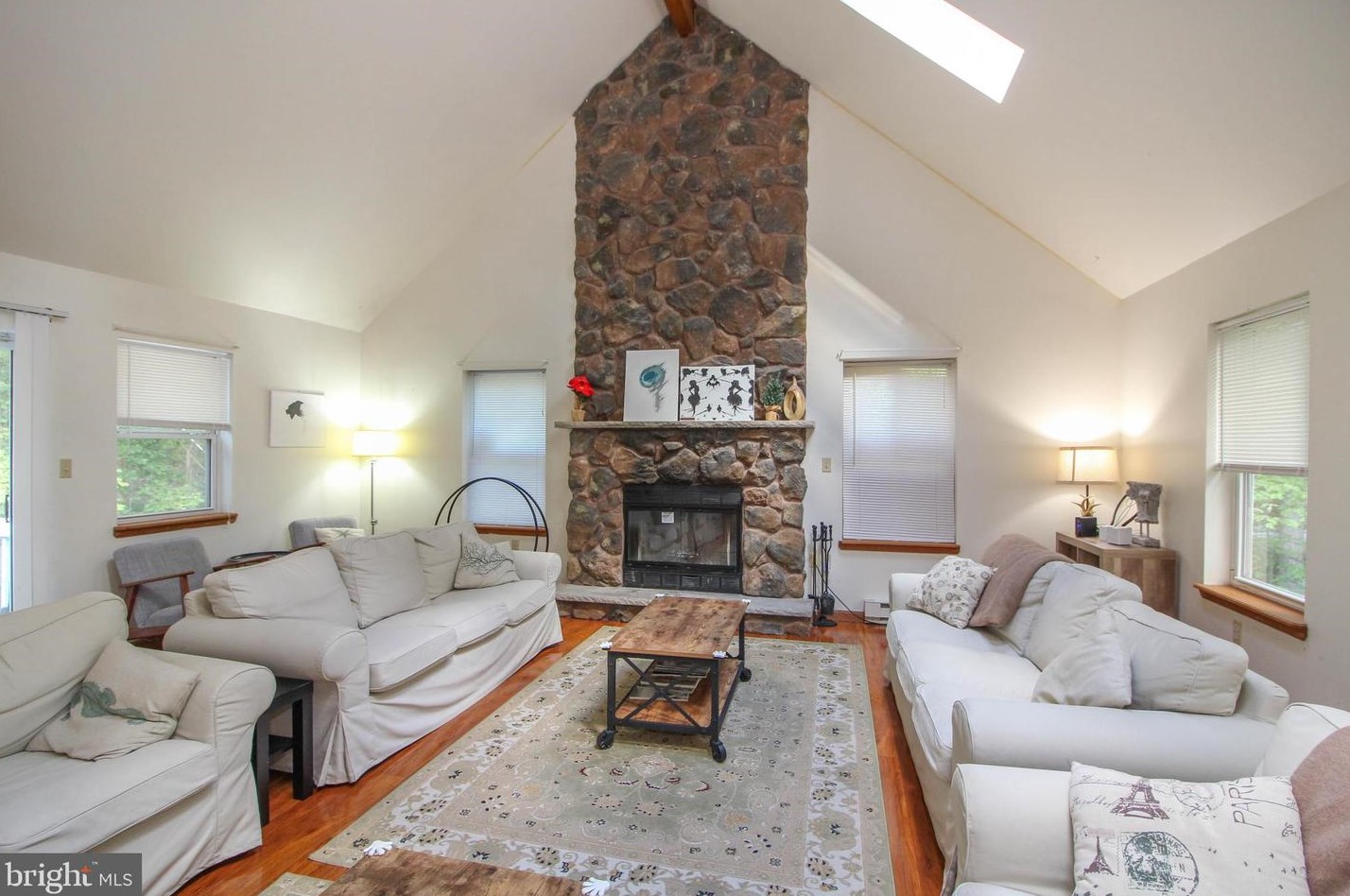 4219 Winchester Way, Bushkill PA  18324-6919 exterior
