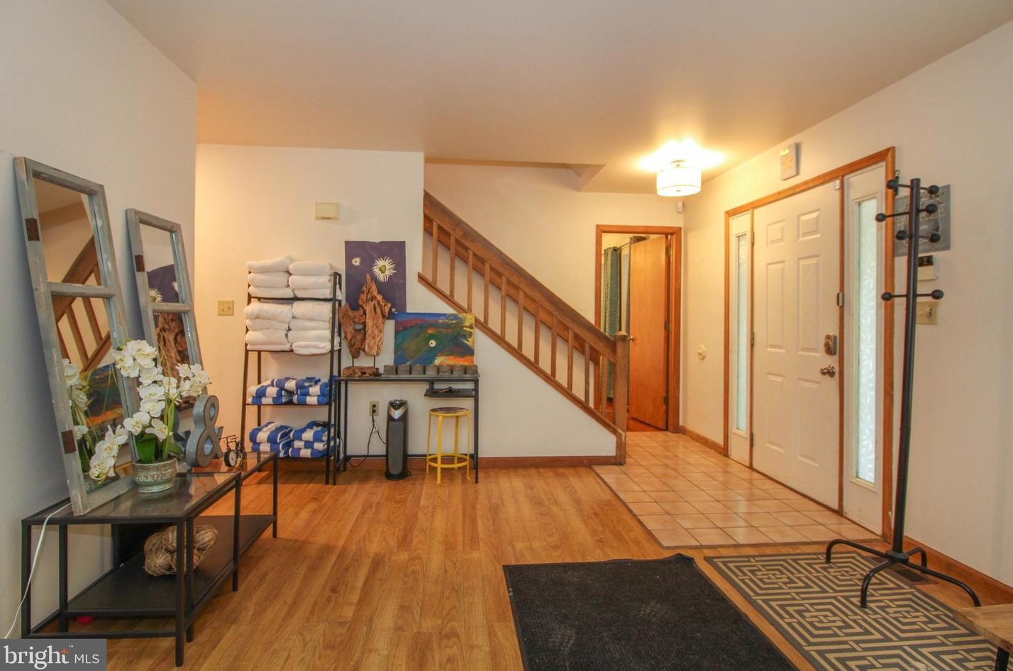 4219 Winchester Way, Bushkill PA  18324-6919 exterior