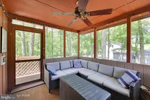 138 Banbury Dr, Bushkill, PA 18324 - Photo 15