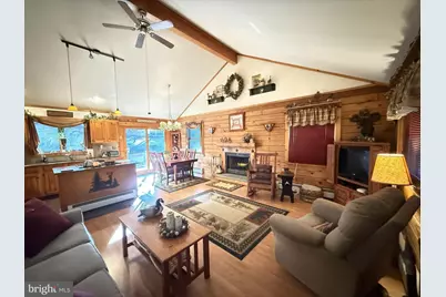 2119 Meadowlark Circle, Bushkill, PA 18324 - Photo 7