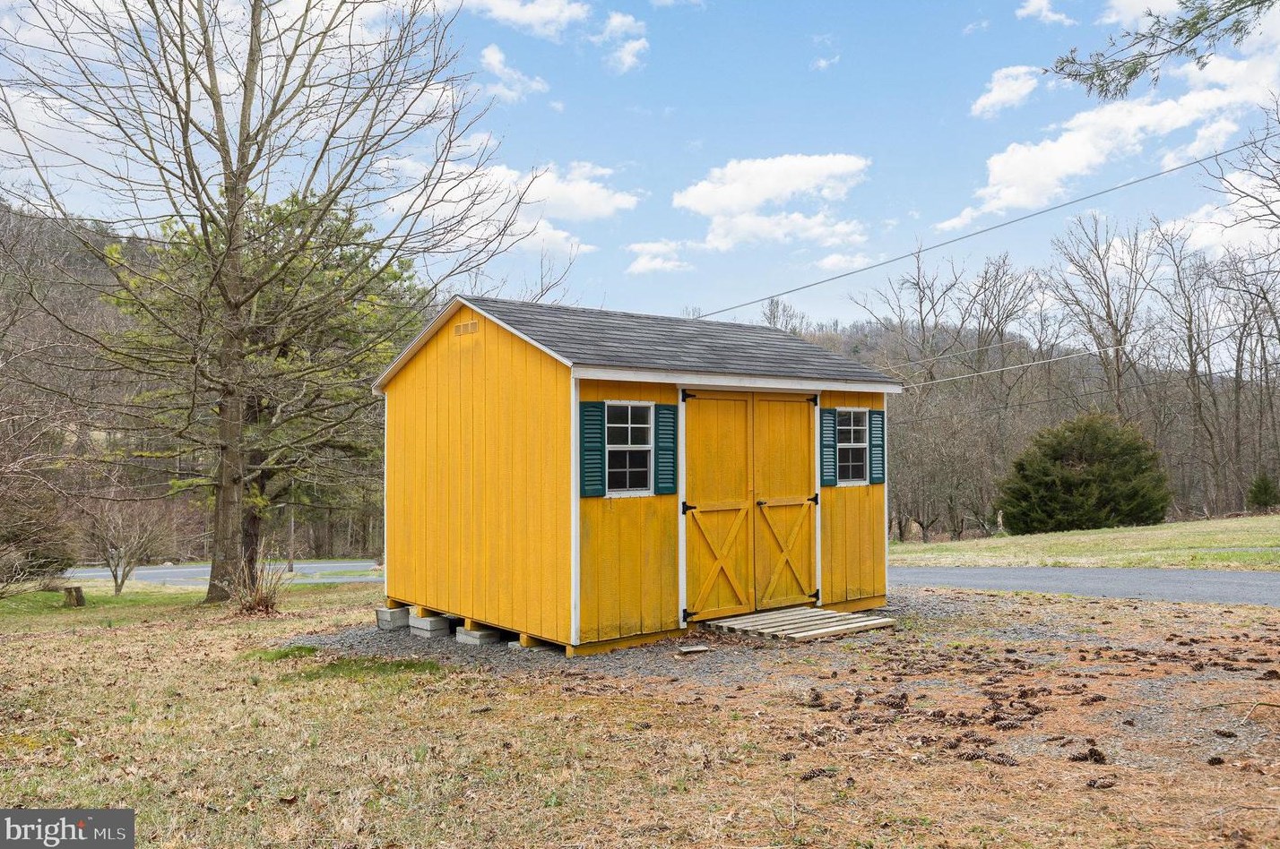 535 Sandy Hollow Rd, Paradise Park PA  17068-9207 exterior
