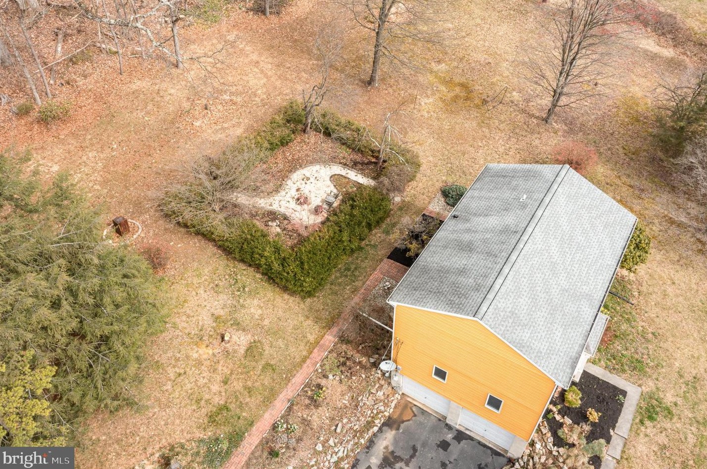 535 Sandy Hollow Rd, Paradise Park PA  17068-9207 exterior