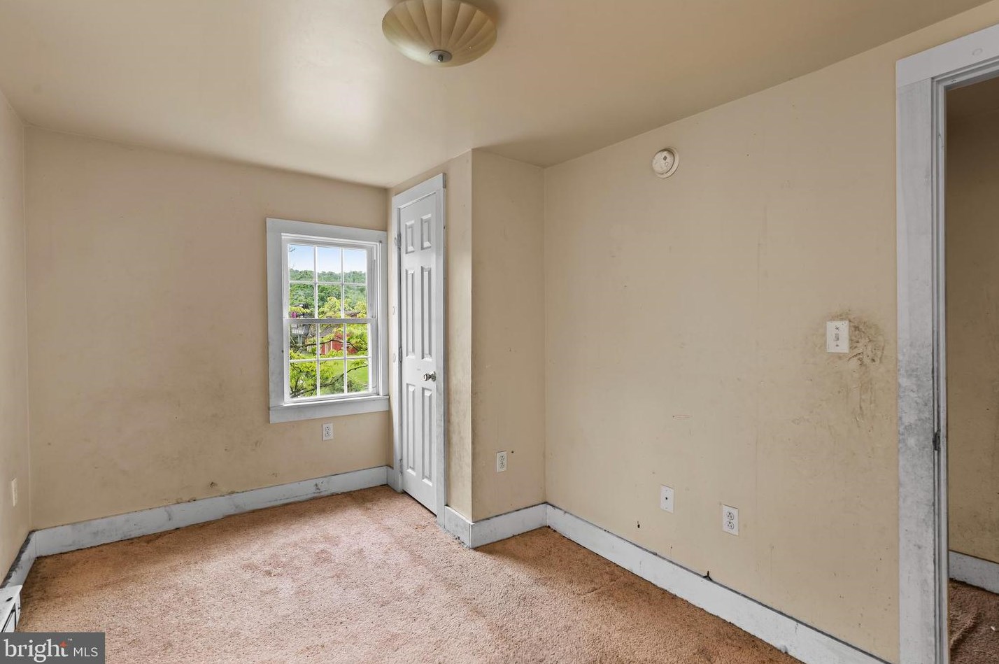 228 Main St, Paradise Park PA  17068-9657 exterior