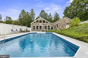 875 Valley Rd, Marysville, PA 17053 - Photo 9