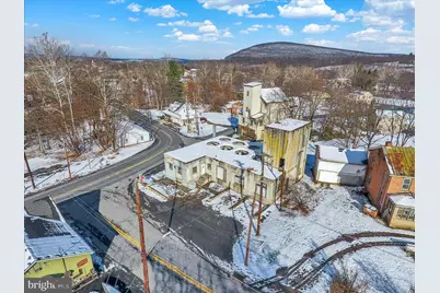 300 S 4th Street, Newport, PA 17074 - Photo 33