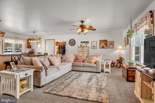 41 Mahanoy Ridge Rd, Elliottsburg, PA 17024 - Photo 9