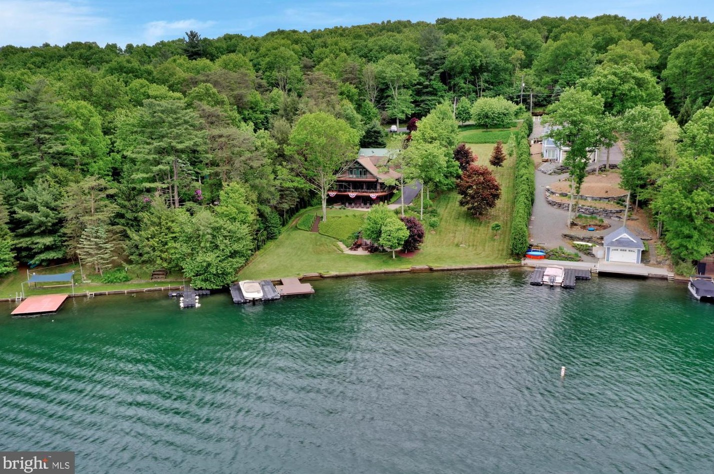 2620 Wynonah Dr, Brommerstown PA  17922-9404 exterior