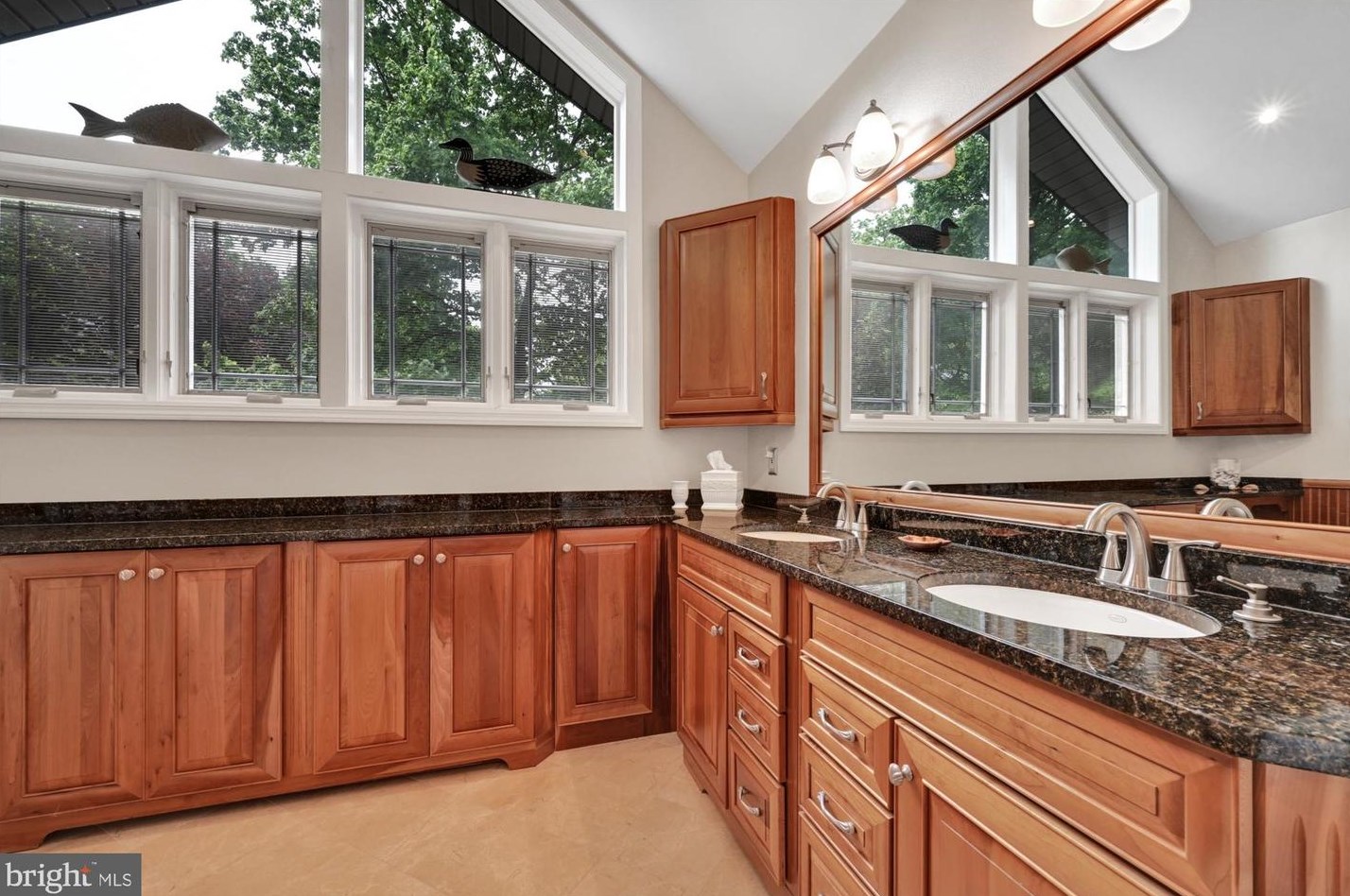 2620 Wynonah Dr, Brommerstown PA  exterior