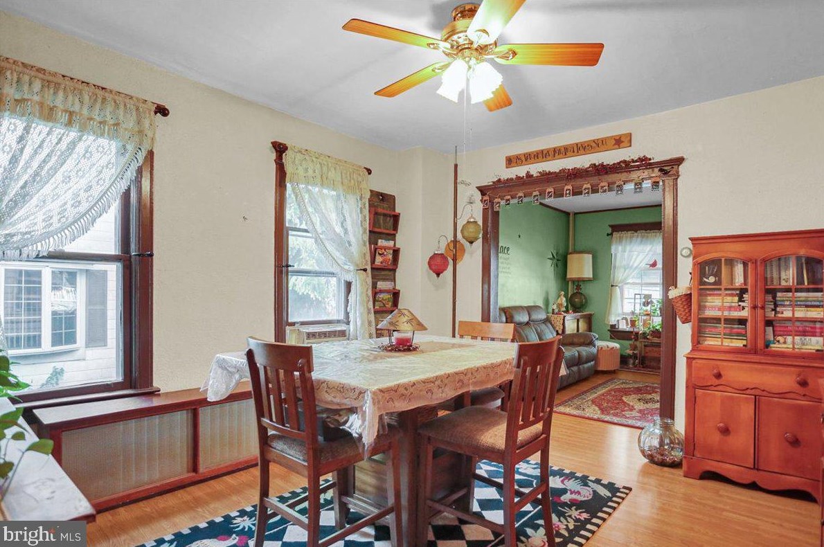 221 3rd St, Arnots Addition PA  17970-1039 exterior