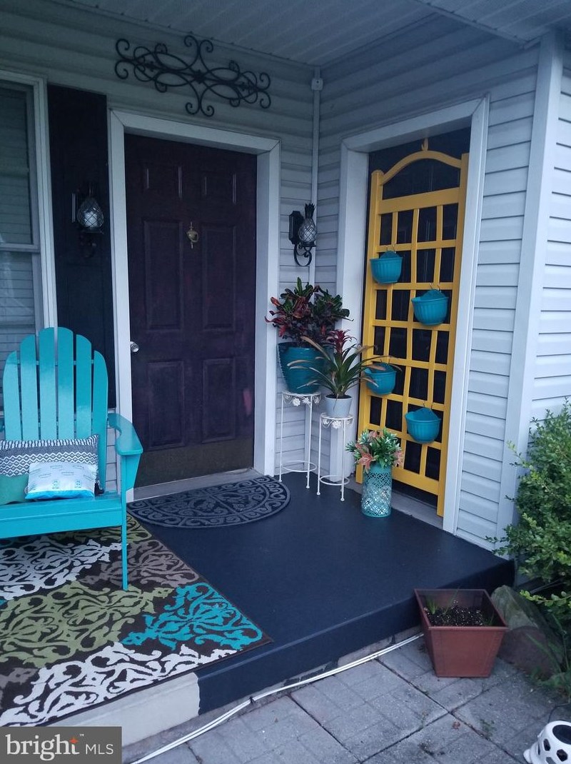 1134 Fawn Cv, Brommerstown PA  17922-9230 exterior
