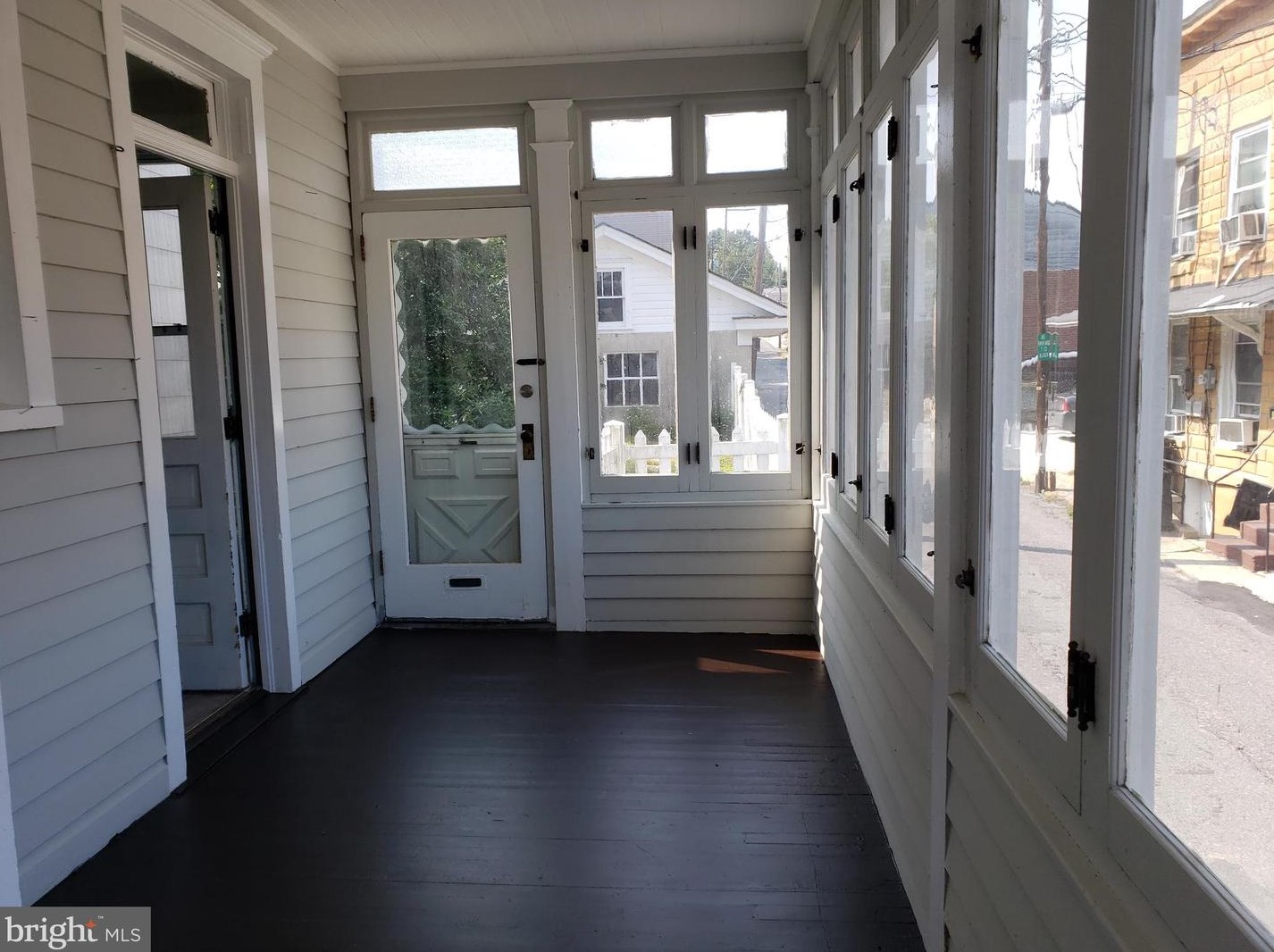 20 Hunter St, Hometown PA  18252-1936 exterior